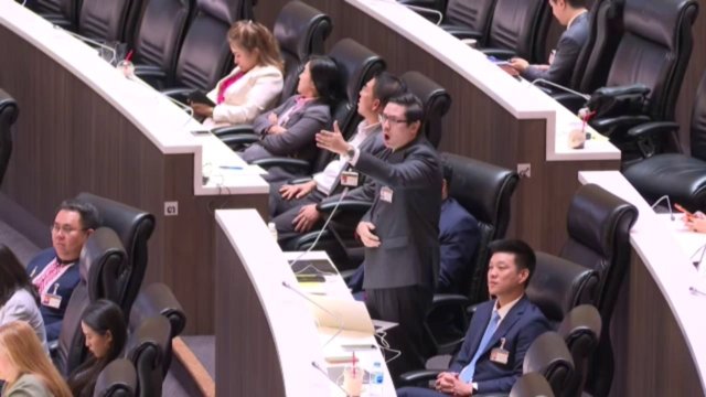 Rangsiman warns against termination of MOUs with Cambodia Rangsiman warns against termination of MOUs with Cambodia