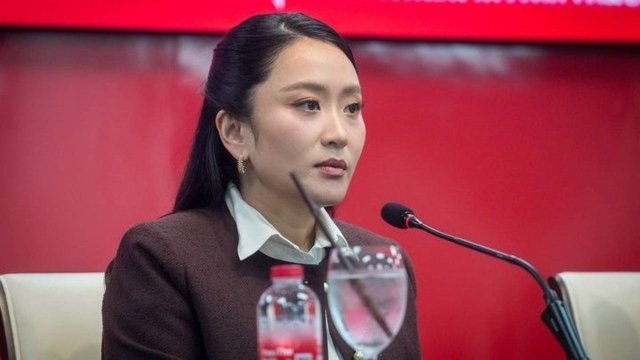 Paetongtarn quits as Pheu Thai party leader