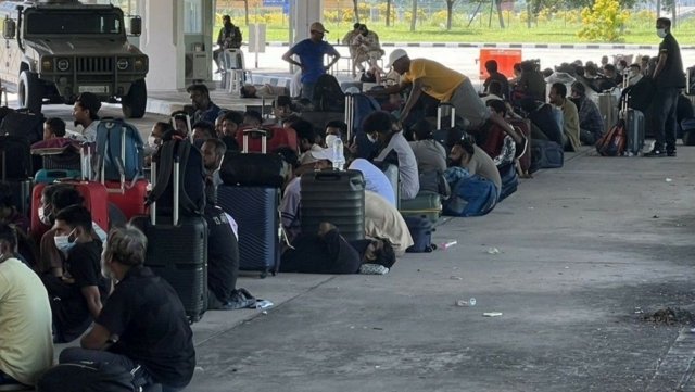 Chinese nationals arrested after they fled Myanmar’s KK Park scam centre Chinese nationals arrested after they fled Myanmar’s KK Park scam centre