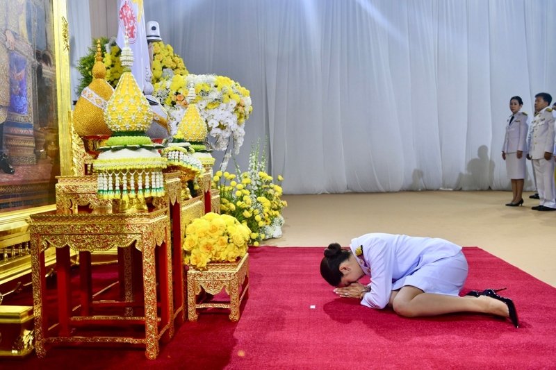 Paetongtarn officially becomes new Thai PM