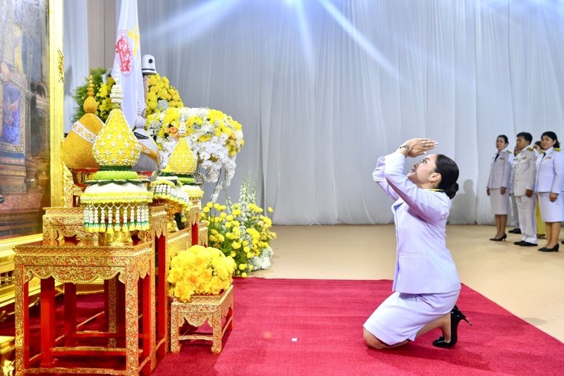 Paetongtarn officially becomes new Thai PM
