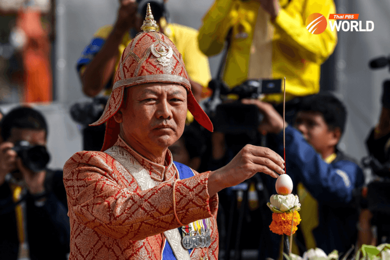 The Royal Barge Procession - in pictures