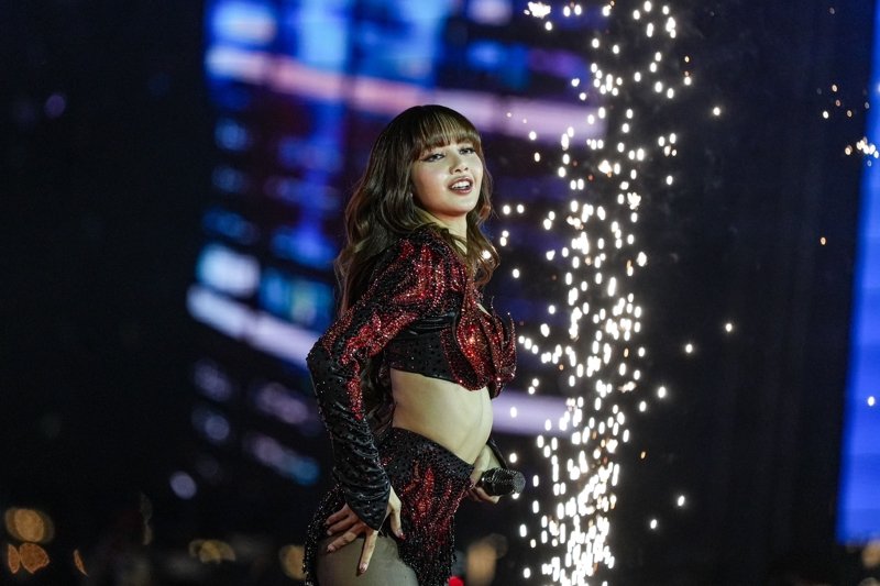 LISA performs at Thailand Amazing Countdown 2025
