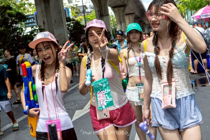 Songkran festivities 2025 - in pictures