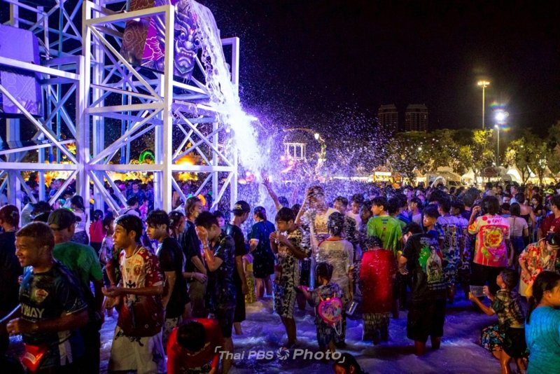 Songkran festivities 2025 - in pictures