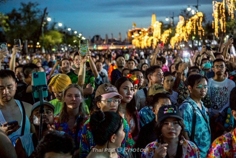 Songkran festivities 2025 - in pictures