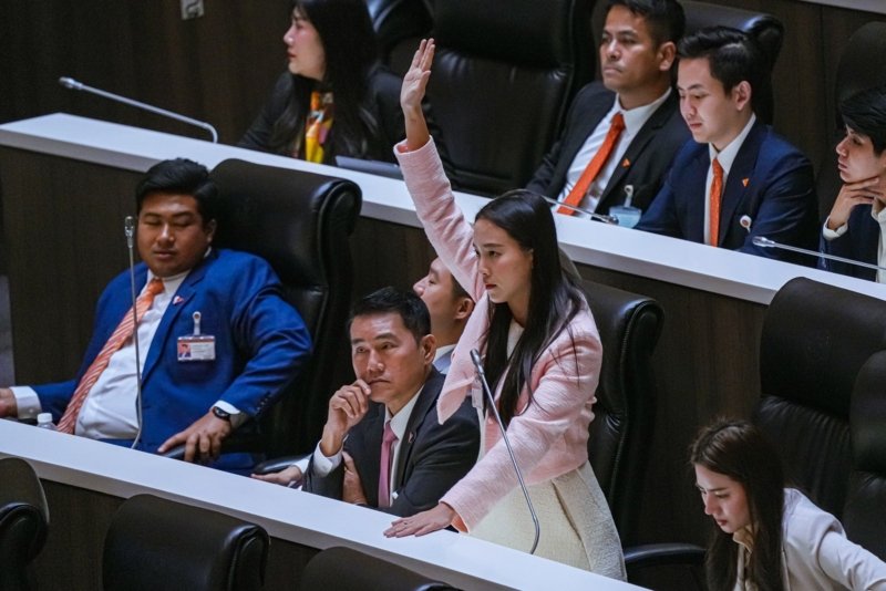 No-confidence debate against PM Paetongtarn - in pictures