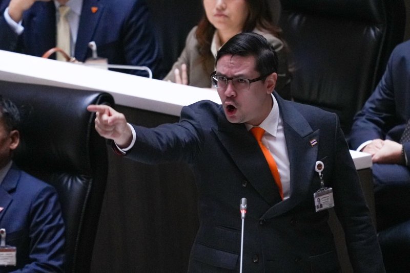 No-confidence debate against PM Paetongtarn - in pictures