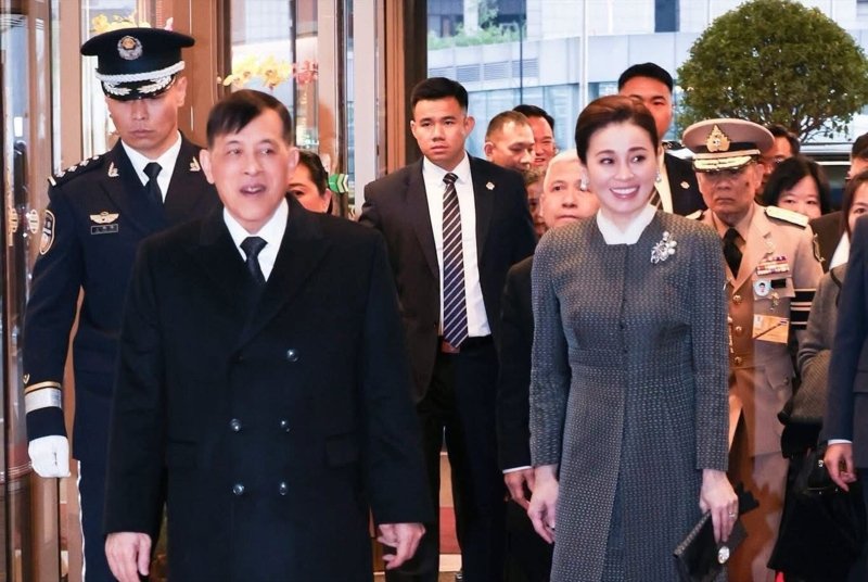 In pictures: Their Majesties state visit to China