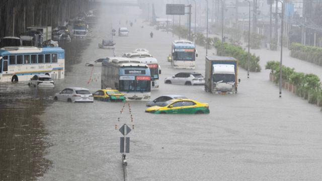 Bangkok flood situation stabilising, unlikely to worsen - expert