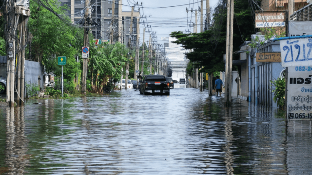 Thai Airways cancels more flights through October 1