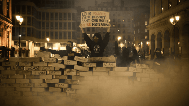 France rocked by nationwide clashes, blazes and looting