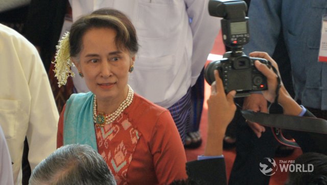 Suu Kyi's NLD party clashes with military over proposal to change army-drafted charter Suu Kyi's NLD party clashes with military over proposal to change army-drafted charter