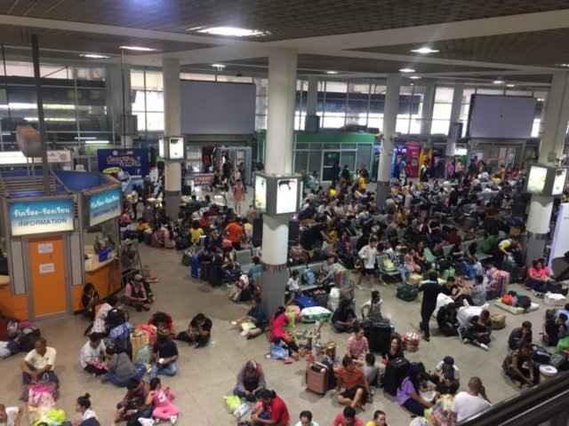 Transport Co plans 9,000 bus trips a day from Bangkok for Songkran Transport Co plans 9,000 bus trips a day from Bangkok for Songkran