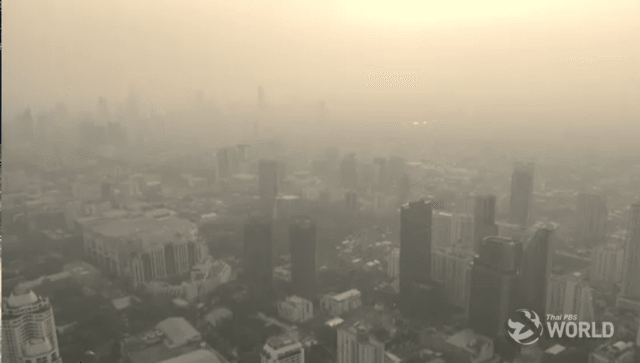 Excessive PM2.5 dust particles in seven districts of Bangkok and Samut Prakan Excessive PM2.5 dust particles in seven districts of Bangkok and Samut Prakan