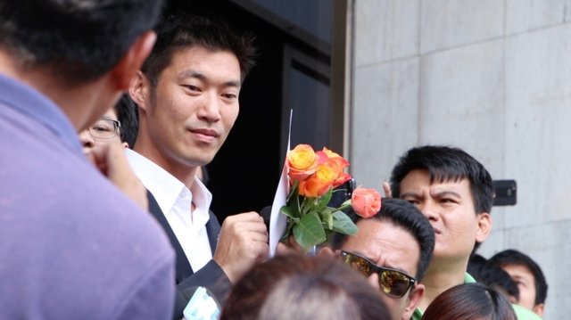 EC clears Thanathorn over his blind trust remark EC clears Thanathorn over his blind trust remark