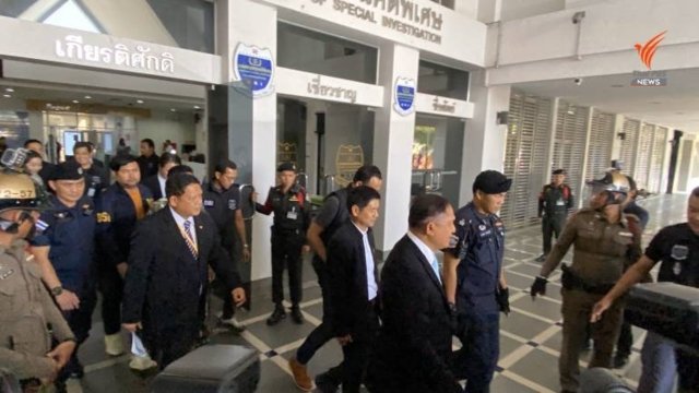 Chaiwat detained after he and 3 other suspects refuse bail Chaiwat detained after he and 3 other suspects refuse bail