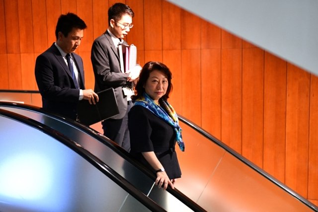 London police launch assault probe after HK minister injured London police launch assault probe after HK minister injured