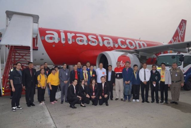 Flight leaves Don Mueang this morning to evacuate 142 Thais from Wuhan Flight leaves Don Mueang this morning to evacuate 142 Thais from Wuhan