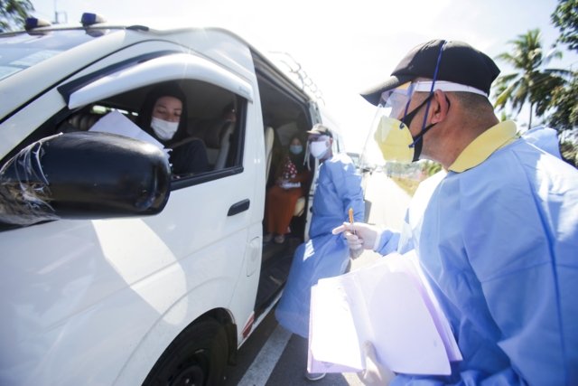 Thailand’s daily new COVID-19 infections drop to 103 Thailand’s daily new COVID-19 infections drop to 103