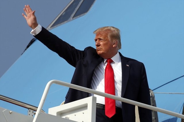 Trump targets ‘white privilege’ training as ‘anti-American’ Trump targets ‘white privilege’ training as ‘anti-American’