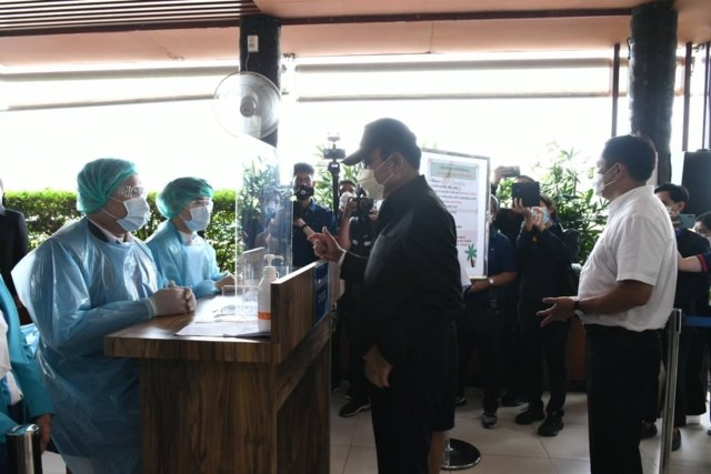 Thailand’s PM visits Samui Island to check readiness for return of foreign tourists Thailand’s PM visits Samui Island to check readiness for return of foreign tourists
