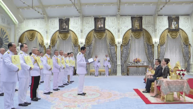 Thailand’s King donates several plots of land for government and public use Thailand’s King donates several plots of land for government and public use