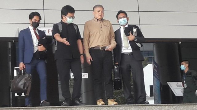 Thai author imprisoned for four years and 11 months on lèse majesté charge Thai author imprisoned for four years and 11 months on lèse majesté charge