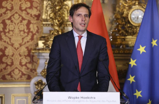 Europeans expel dozens of Russian envoys to combat espionage Europeans expel dozens of Russian envoys to combat espionage
