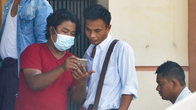 Myanmar Journal: The internet resumes to encourage more use of online banking services Myanmar Journal: The internet resumes to encourage more use of online banking services