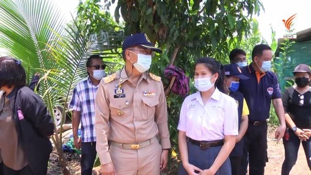 Panel to supervise 3.7 million baht in public donations for supposedly poor student wanting to be doctor Panel to supervise 3.7 million baht in public donations for supposedly poor student wanting to be doctor
