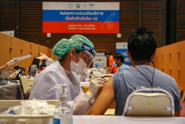 Bangkok postpones vaccinations at 25 non-hospital sites from Tuesday Bangkok postpones vaccinations at 25 non-hospital sites from Tuesday