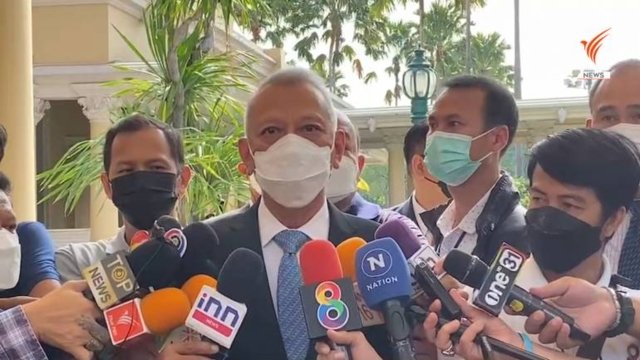 Thai tourism minister admits to blunder over pop idol’s appearance at New Year event Thai tourism minister admits to blunder over pop idol’s appearance at New Year event