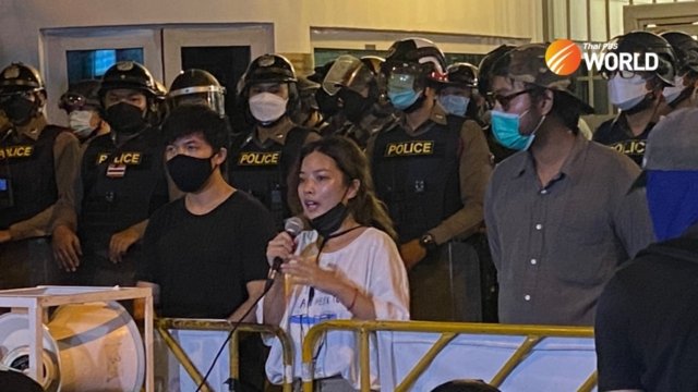 2 Bangkok protesters shot, German embassy officials accept rally leaders’ letter 2 Bangkok protesters shot, German embassy officials accept rally leaders’ letter