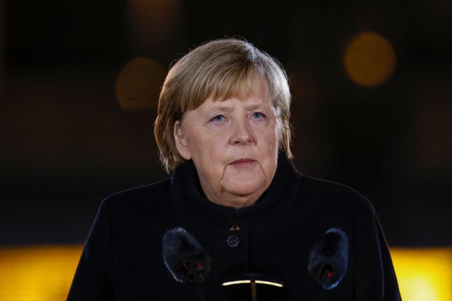 Germany's Merkel turns down U.N. job offer Germany's Merkel turns down U.N. job offer
