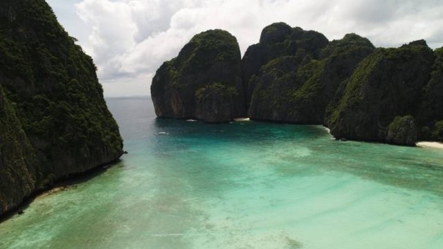 Krabi refuses permit to shoot “Meg 2” movie on its beaches in April and May Krabi refuses permit to shoot “Meg 2” movie on its beaches in April and May