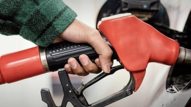Thailand’s diesel price to rise by another baht per litre from Tuesday Thailand’s diesel price to rise by another baht per litre from Tuesday
