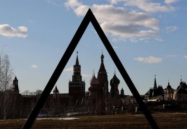 Wikipedia fights Russian order to remove Ukraine war information Wikipedia fights Russian order to remove Ukraine war information