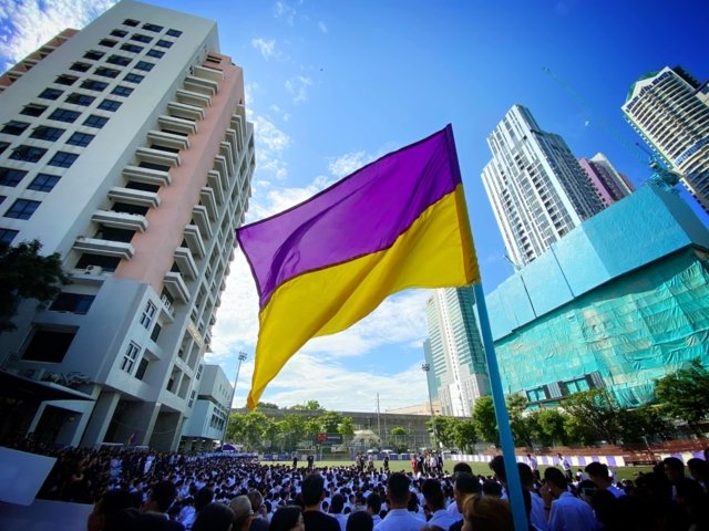 Online learning reintroduced at Bangkok school after hundreds of students, staff get COVID-19 Online learning reintroduced at Bangkok school after hundreds of students, staff get COVID-19