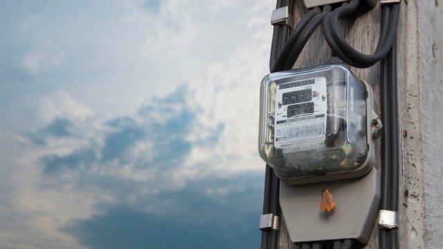 Thailand’s electricity price may increase to ฿5/unit in September-December Thailand’s electricity price may increase to ฿5/unit in September-December