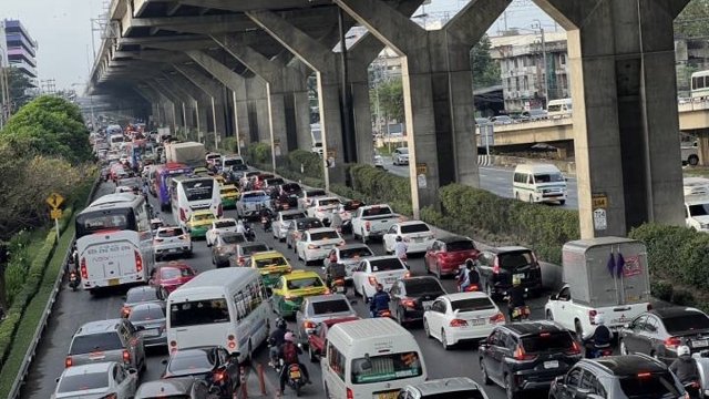 146 people die, 1,182 injured in Thailand on first three days of New Year break 146 people die, 1,182 injured in Thailand on first three days of New Year break