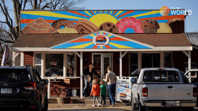 Donut painting sparks free speech debate for bakery, town Donut painting sparks free speech debate for bakery, town