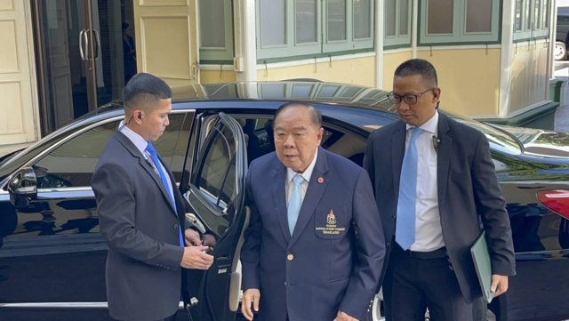 House urged to probe Prawit’s alleged assault on Thai PBS reporter House urged to probe Prawit’s alleged assault on Thai PBS reporter