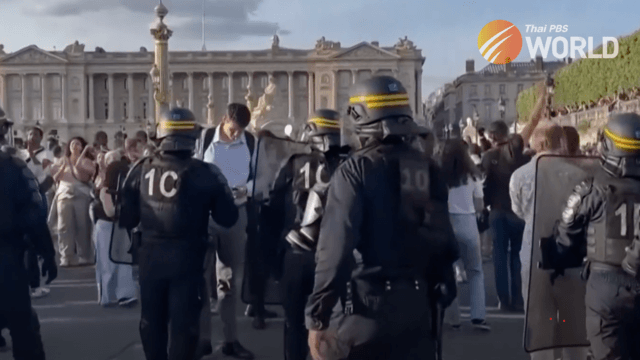 Mourners bury slain teen in France as 45,000 police are deployed and 5th night of unrest is quieter Mourners bury slain teen in France as 45,000 police are deployed and 5th night of unrest is quieter