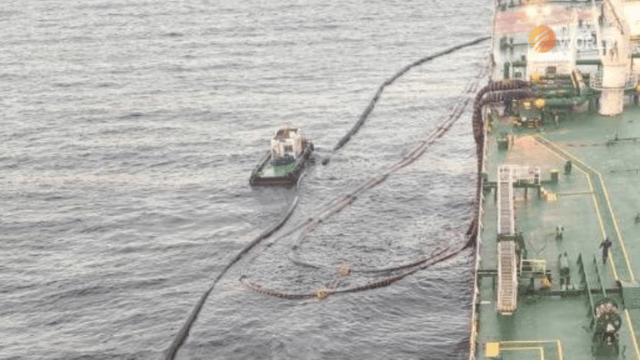 Sriracha oil spill may reach Bangsan beach this Sunday Sriracha oil spill may reach Bangsan beach this Sunday