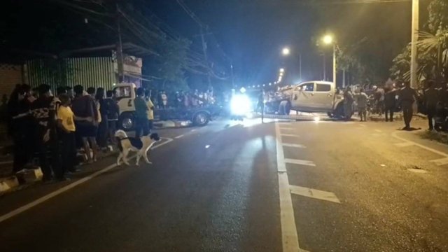 Nine killed and more than ten others injured in truck accident in Si Sa Ket Nine killed and more than ten others injured in truck accident in Si Sa Ket