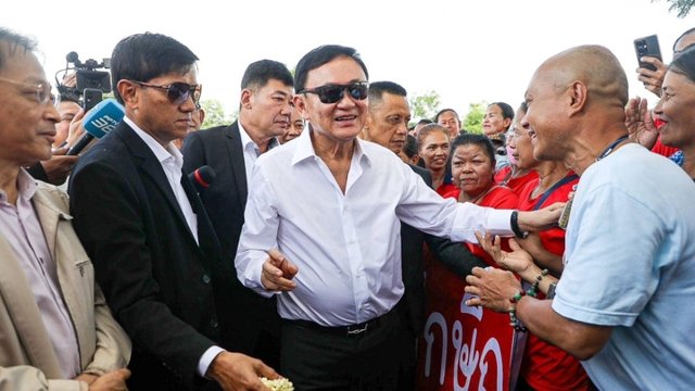 Thaksin denies role in appointment of Phichit as PM’s Office minister Thaksin denies role in appointment of Phichit as PM’s Office minister