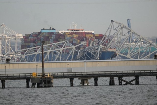 Major US bridge collapses as cargo ship plows into pylon Major US bridge collapses as cargo ship plows into pylon