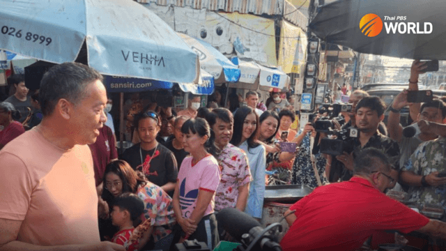 PM tours Hua Hin morning market PM tours Hua Hin morning market