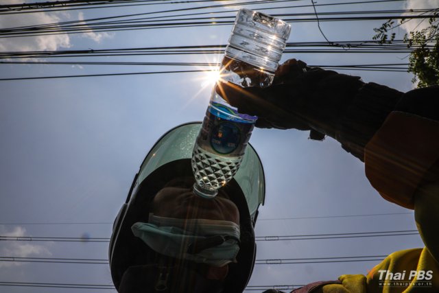 Public urged to stay indoors as extreme temperatures pose danger Public urged to stay indoors as extreme temperatures pose danger